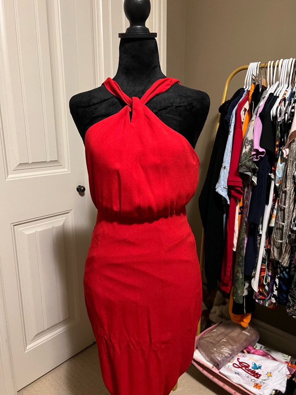 Guess by Marciano Red body com halter Dress